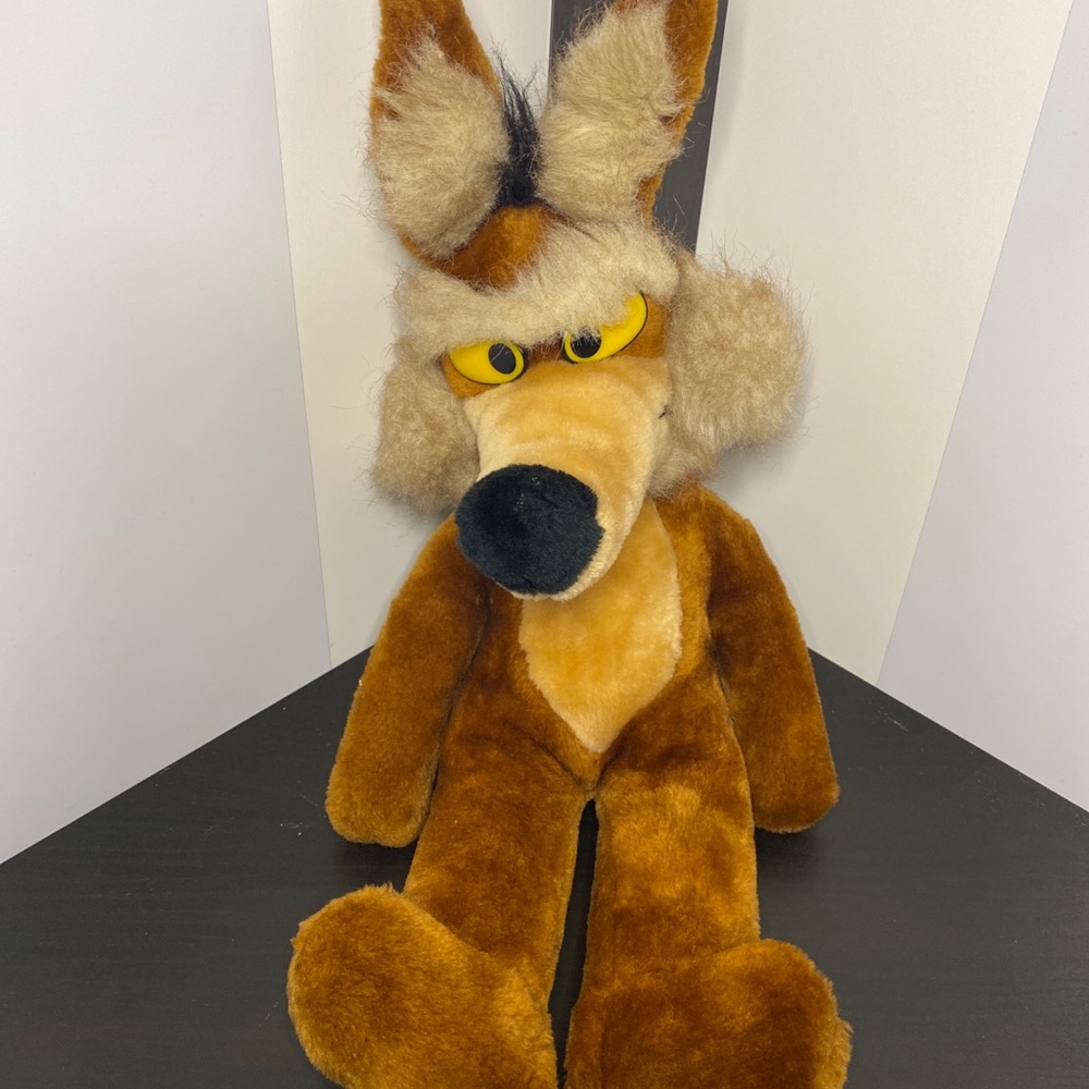 Vintage Wile E Coyote Plush